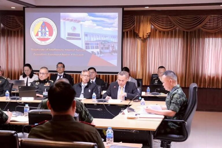 “กองทัพบกจัดบรรยายสรุปสถานการณ์ชายแดนใต้-ไทยกัมพูชา เสริมความเข้าใจผู้ช่วยทูตทหารต่างประเทศ”